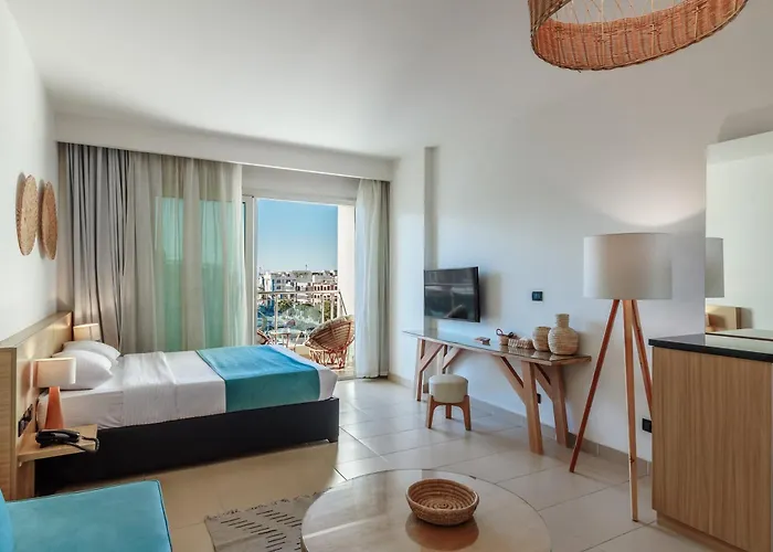 Redcon Suites